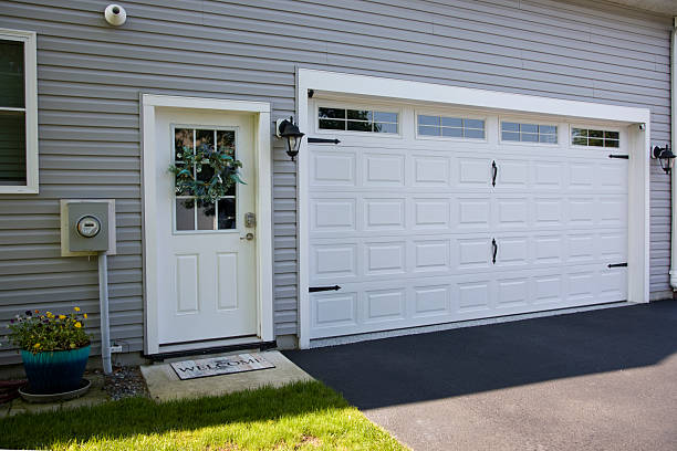 24/7 Emergency Garage Door Panel Replacement experts in Pahrump, NV